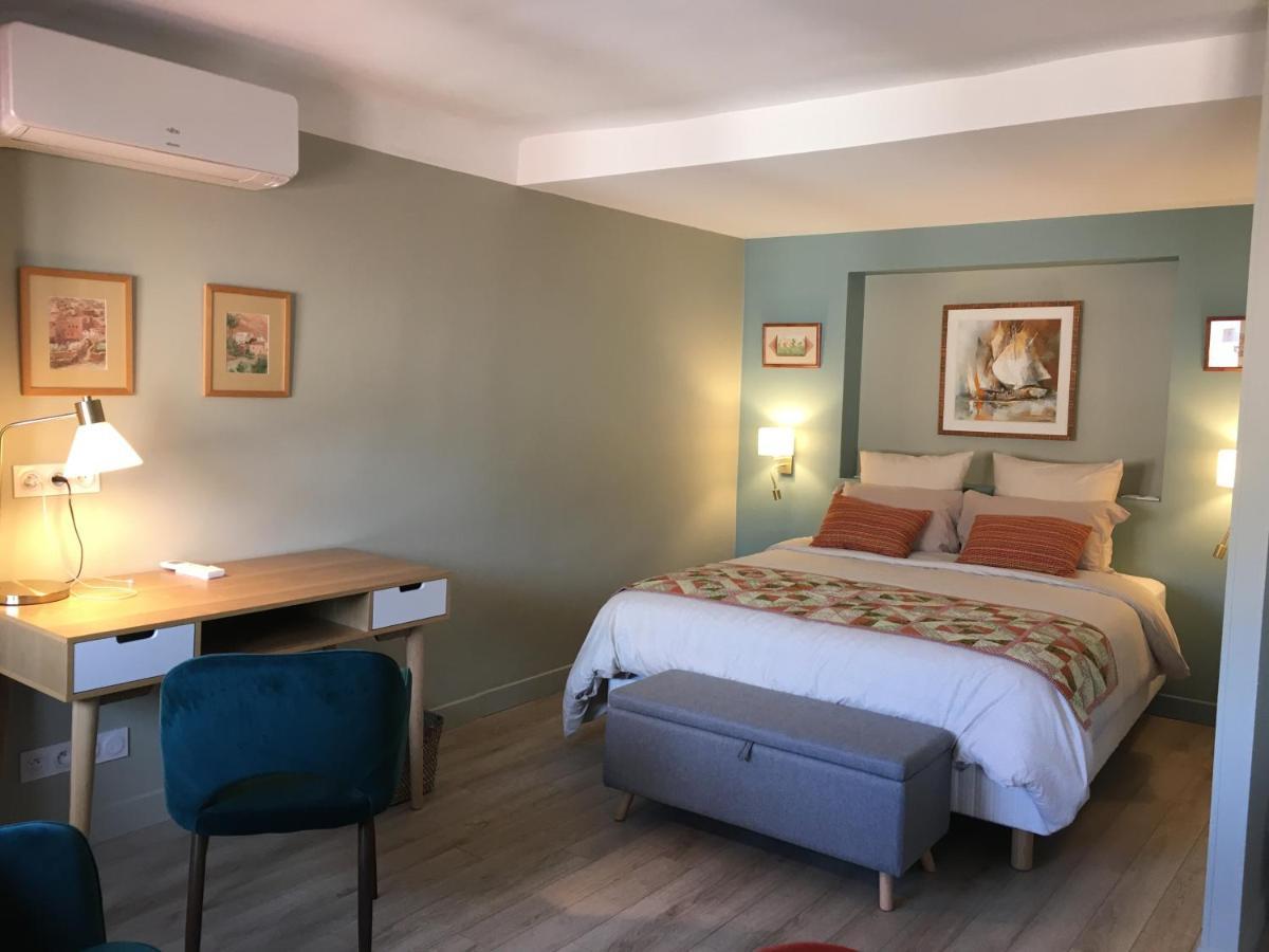 Au Coeur Du Vieux Toulon Au Calme Appartement Renove Climatise Confortable Etage Eleve Avec Ascenseur Proche Parking Et Toutes Commodites 외부 사진