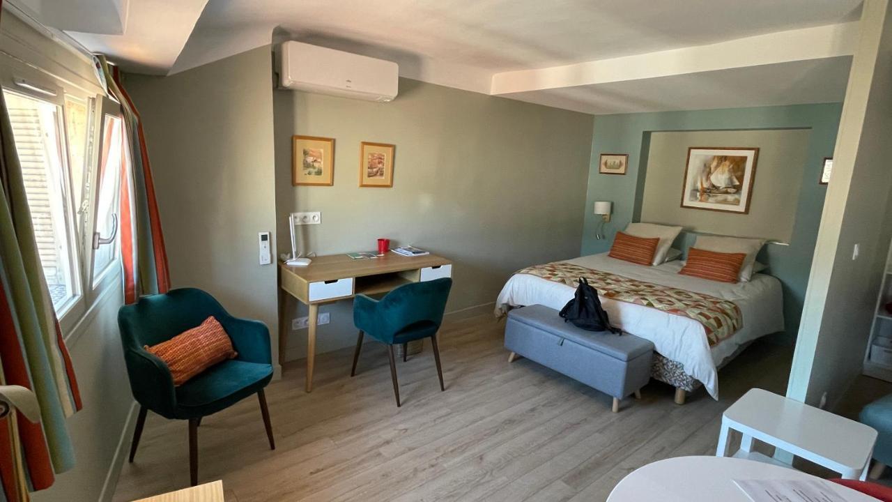 Au Coeur Du Vieux Toulon Au Calme Appartement Renove Climatise Confortable Etage Eleve Avec Ascenseur Proche Parking Et Toutes Commodites 외부 사진