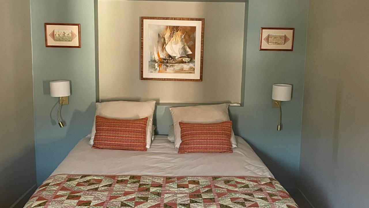 Au Coeur Du Vieux Toulon Au Calme Appartement Renove Climatise Confortable Etage Eleve Avec Ascenseur Proche Parking Et Toutes Commodites 외부 사진
