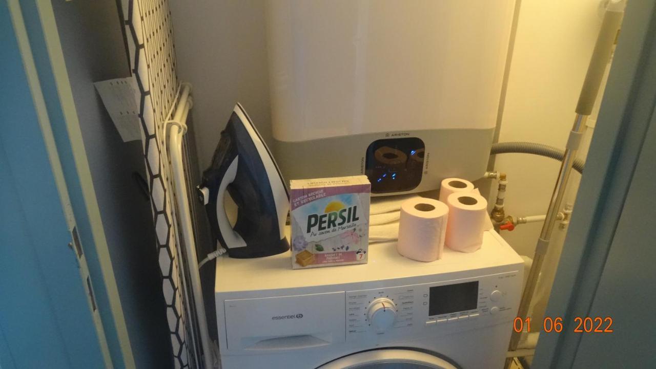 Au Coeur Du Vieux Toulon Au Calme Appartement Renove Climatise Confortable Etage Eleve Avec Ascenseur Proche Parking Et Toutes Commodites 외부 사진