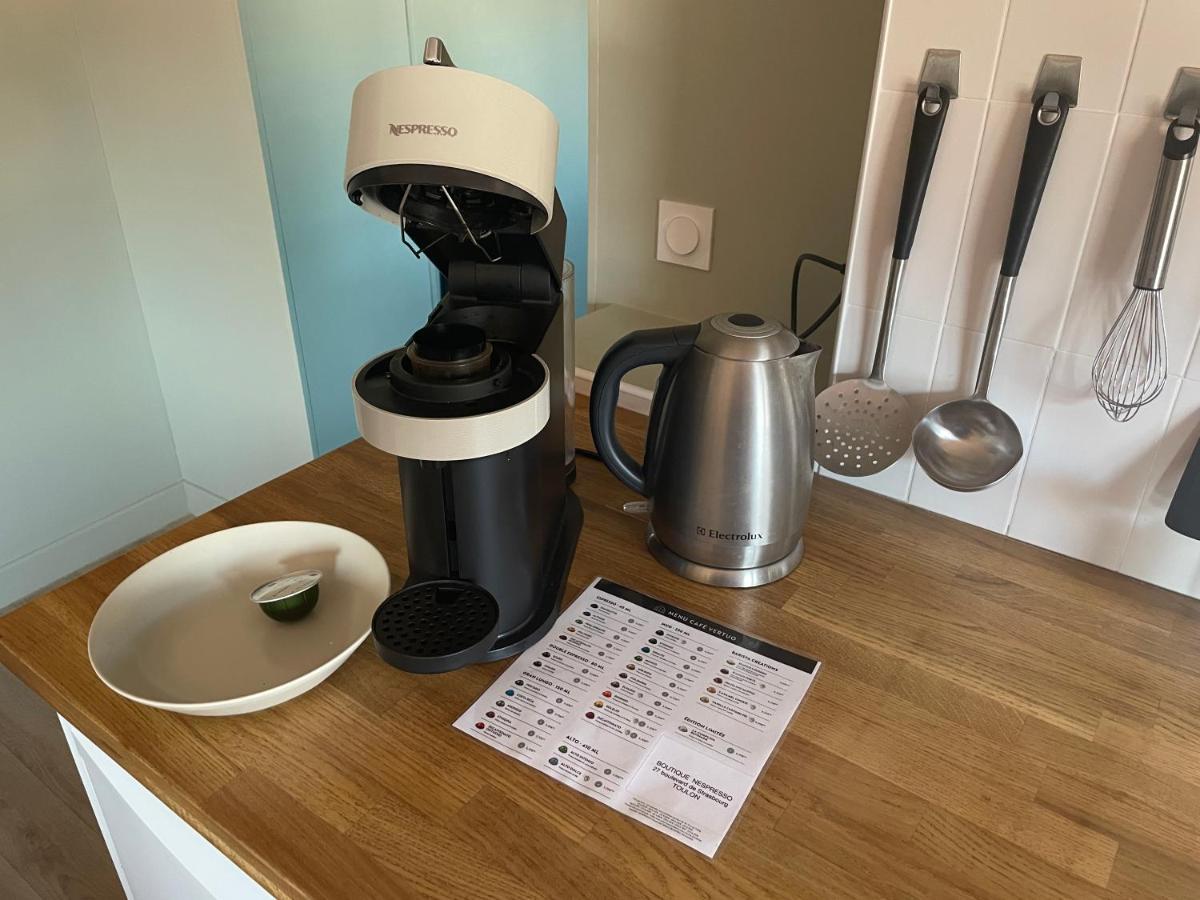 Au Coeur Du Vieux Toulon Au Calme Appartement Renove Climatise Confortable Etage Eleve Avec Ascenseur Proche Parking Et Toutes Commodites 외부 사진